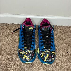 Nike LeBron 19 XIX 'LeBronival' Men’s Size 8.5/Women’s Size 10